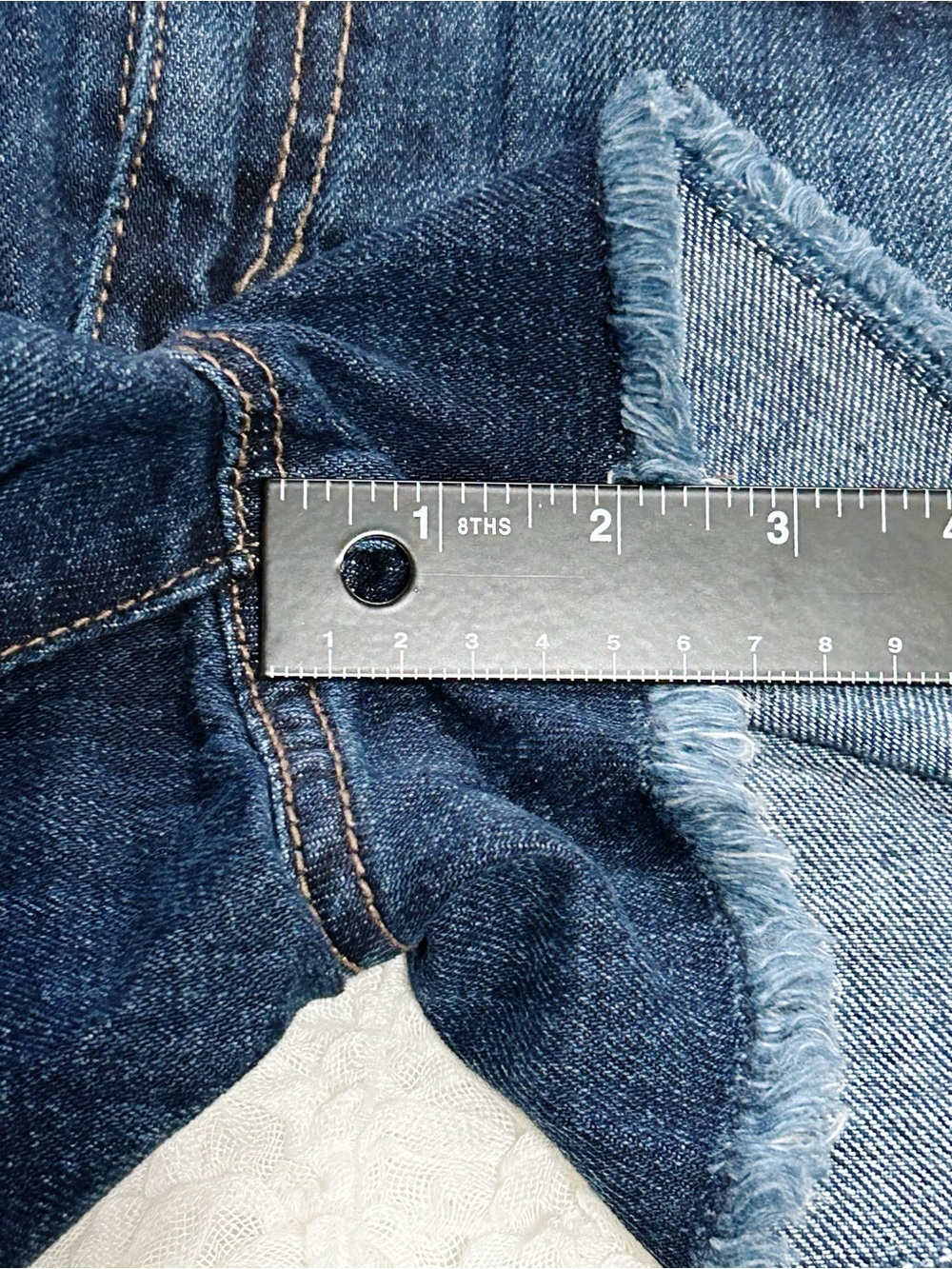 Joe's Jeans Cut Off Shorts 30 Distressed 100% Cotton Frayed Hem 90's Y2K - Picture 6 of 6